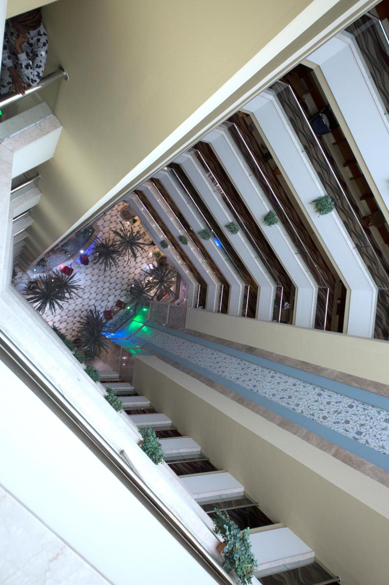 City Seasons Suites Dubai Eksteriør billede